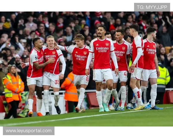 双雄争霸格局形成?阿森纳稳健防守与曼城后发制人成争冠主线 双雄争霸格局形成?阿森纳稳健防守与曼城后发制人成争冠主线